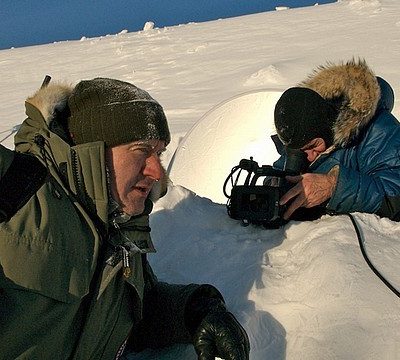 Avec Papa à la chasse aux lagopèdes (2008), Morin nous emmène dans un no man’s land hivernal