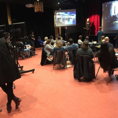 Une salle attentive lors de la conférence d'Annie Chénier à l'Interrégional numérique 2018, Petit Théâtre du Vieux Noranda