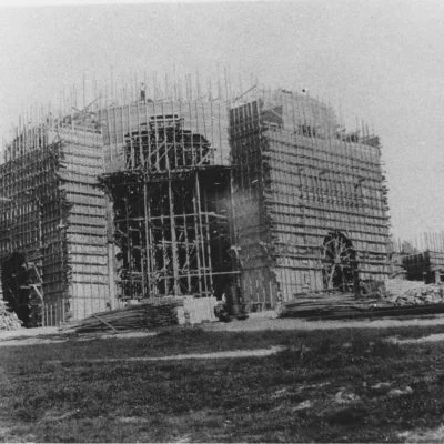 La cathédrale Sainte-Thérèse-d'Avila en 1922.