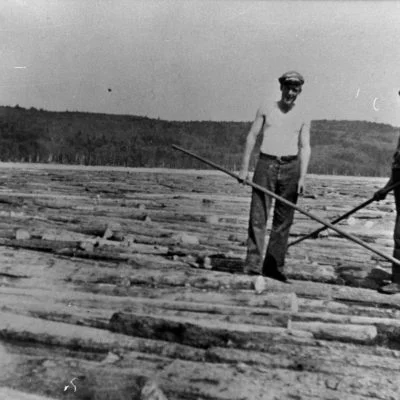 Isidore Romain et Jack Coble à la drave