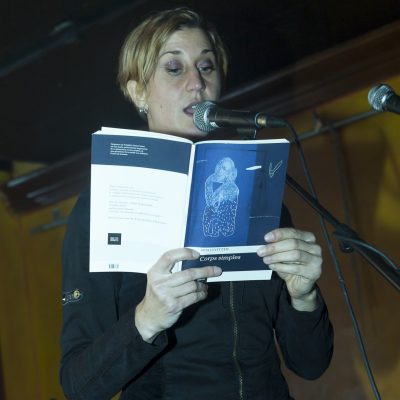Sonia Cotten lors du lancement de Corps Simples, au Cabaret de la Dernière Chance